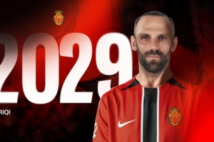 黄金甲体育官方网站-官方：马洛卡与31岁前锋维达特-穆里奇续约至2029年