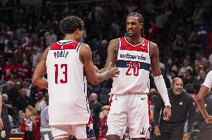 黄金甲体育官方网站-三军用命！奇才六人得分上双 助力球队终结三连败