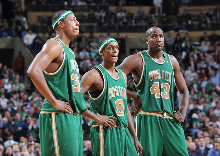 黄金甲体育-帕金斯力挺隆多入选名人堂：对比雷吉-米勒生涯成就，前者资格毋庸置疑