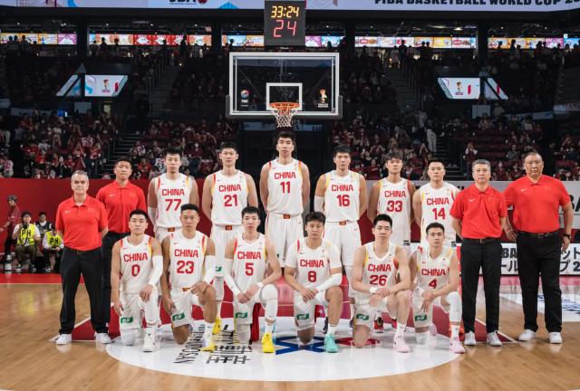 黄金甲体育-第三节25比9疯狂逆转！中国男篮客场击败日本